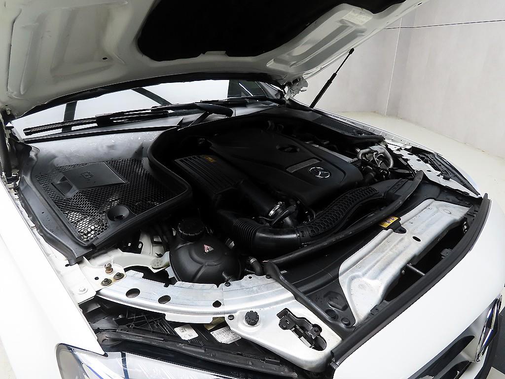 Mercedes Benz C Class 2018 - Importación desde Corea - HF Imports Iquique - Foto 19