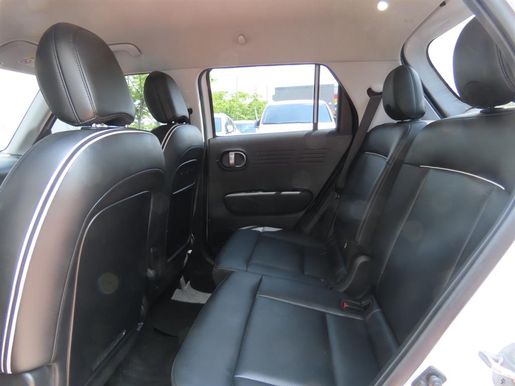 HYUNDAI Casper - Vista 11