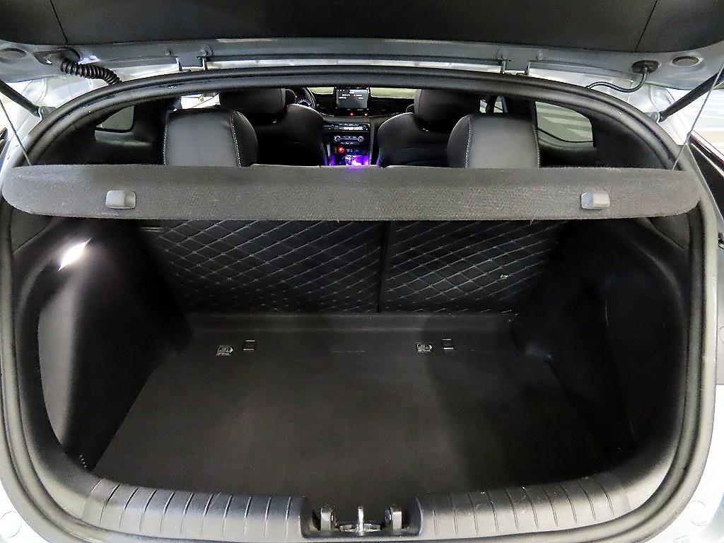 HYUNDAI Veloster 2020 Gris - Importación desde Corea - HF Imports Iquique - Foto 16