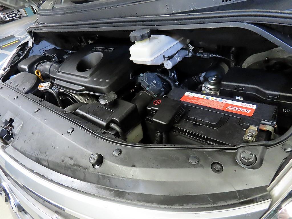 HYUNDAI Starex 2016 Plateado - Importación desde Corea - HF Imports Iquique - Foto 19