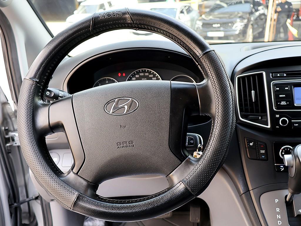 HYUNDAI Starex 2020 Gris - Importación desde Corea - HF Imports Iquique - Foto 8