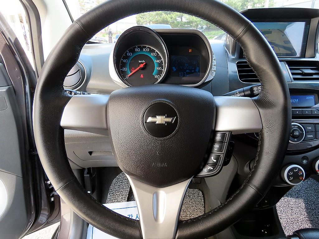Chevrolet Spark - Vista 8