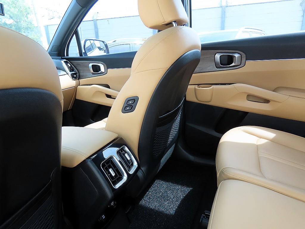 KIA Sorento 2022 Blanco - Importación desde Corea - HF Imports Iquique - Foto 16