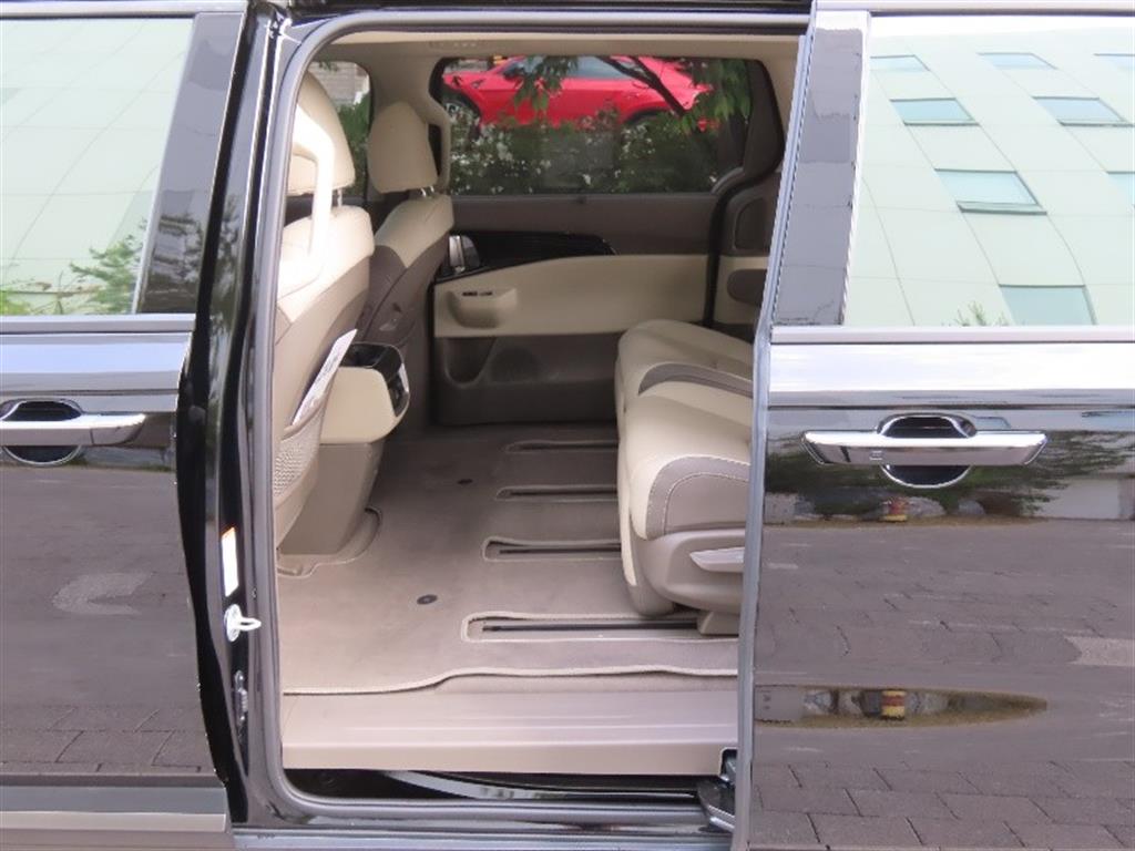 KIA Carnival 2025 Negro - Importación desde Corea - HF Imports Iquique - Foto 13