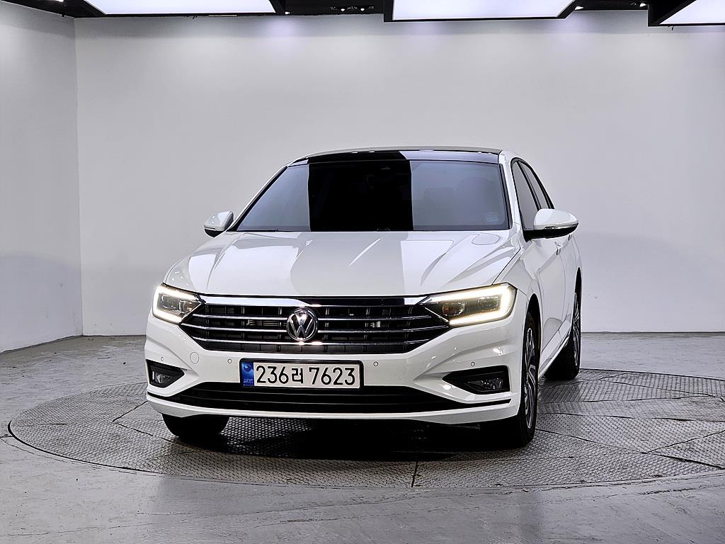 Volkswagen Jetta - Vista 2