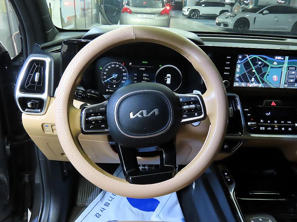 KIA Sorento - Vista 8