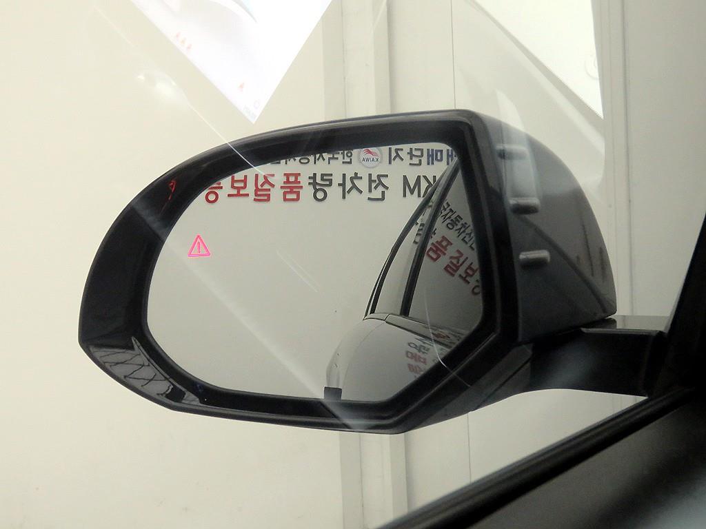 HYUNDAI Ioniq 6 - Vista 6