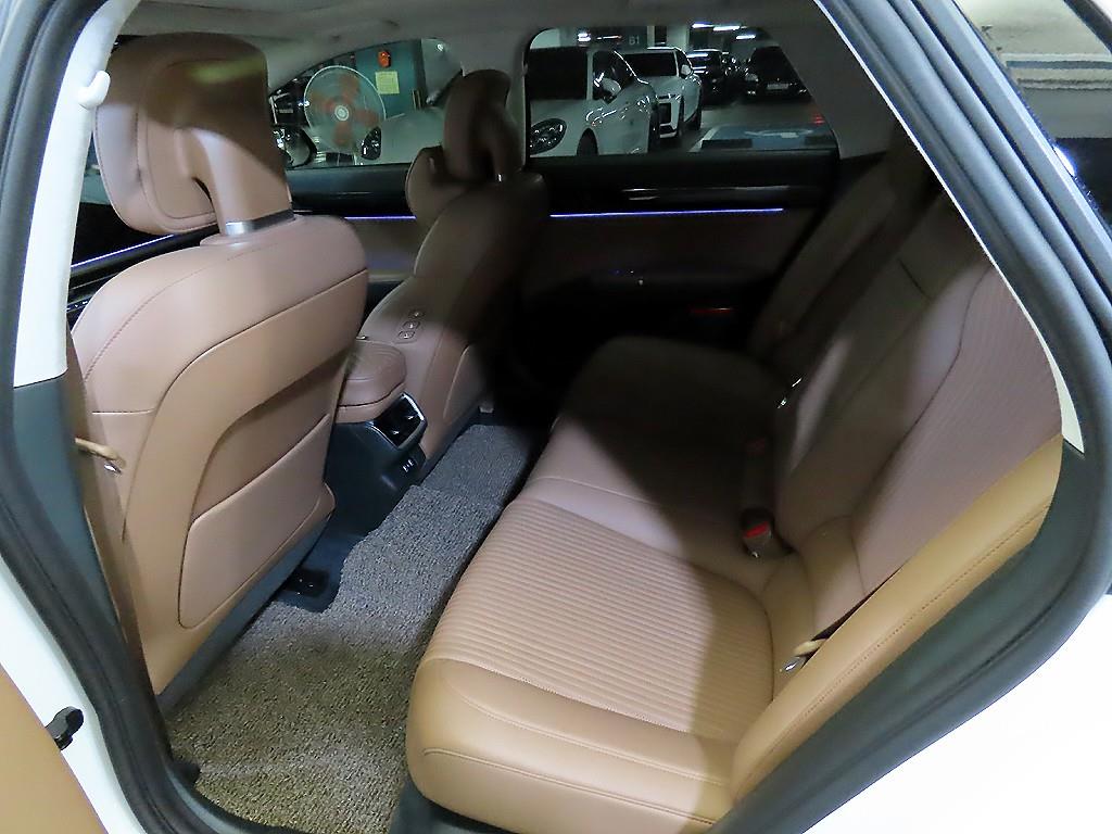 HYUNDAI Grandeur - Vista 7