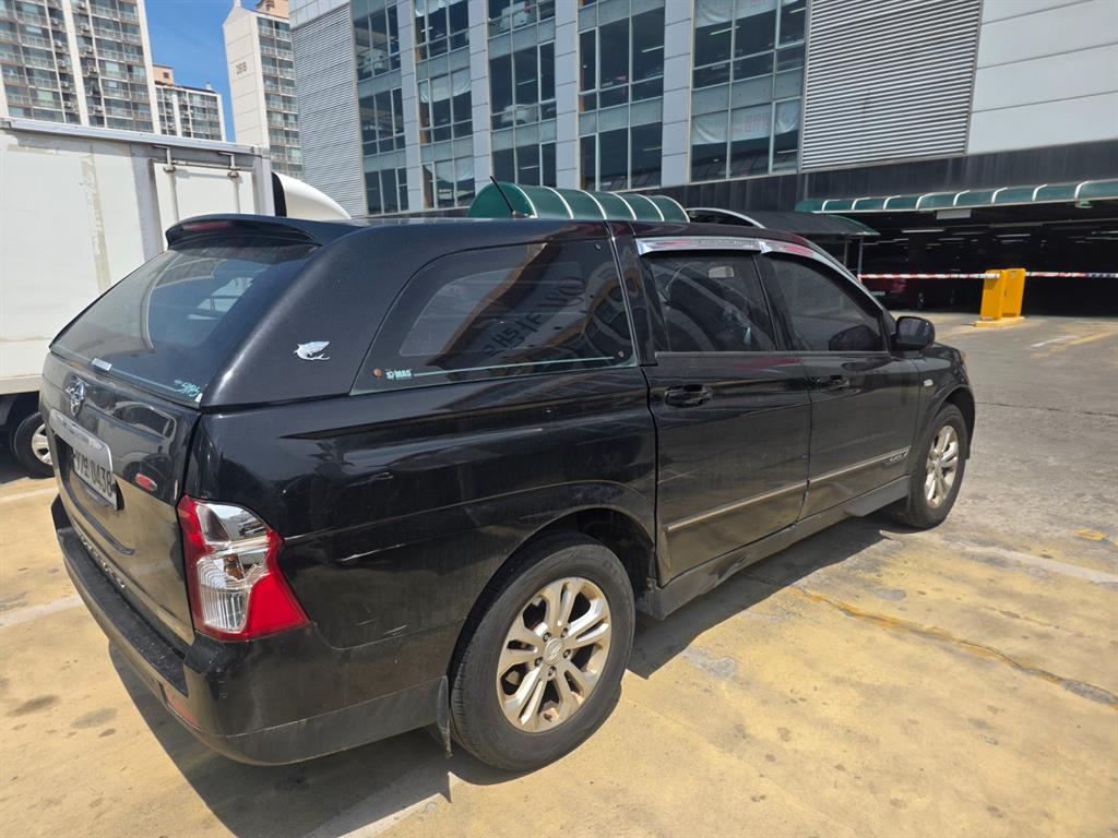 Ssangyong Korando - Vista 4