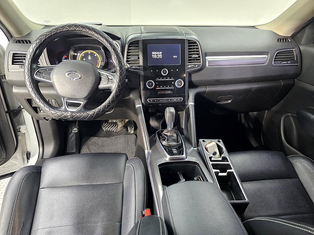 SAMSUNG QM6 - Vista 5