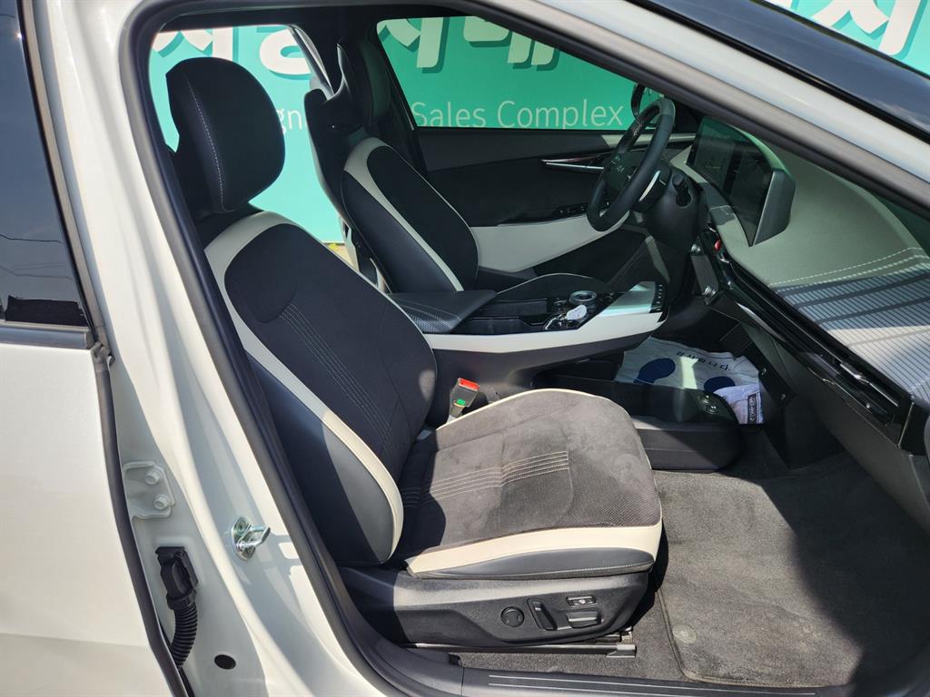 KIA EV6 - Vista 9