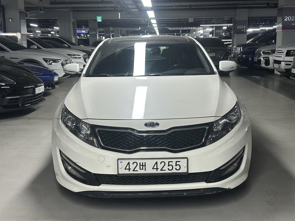 KIA K5 2012 Blanco - Importación desde Corea - HF Imports Iquique - Foto 1