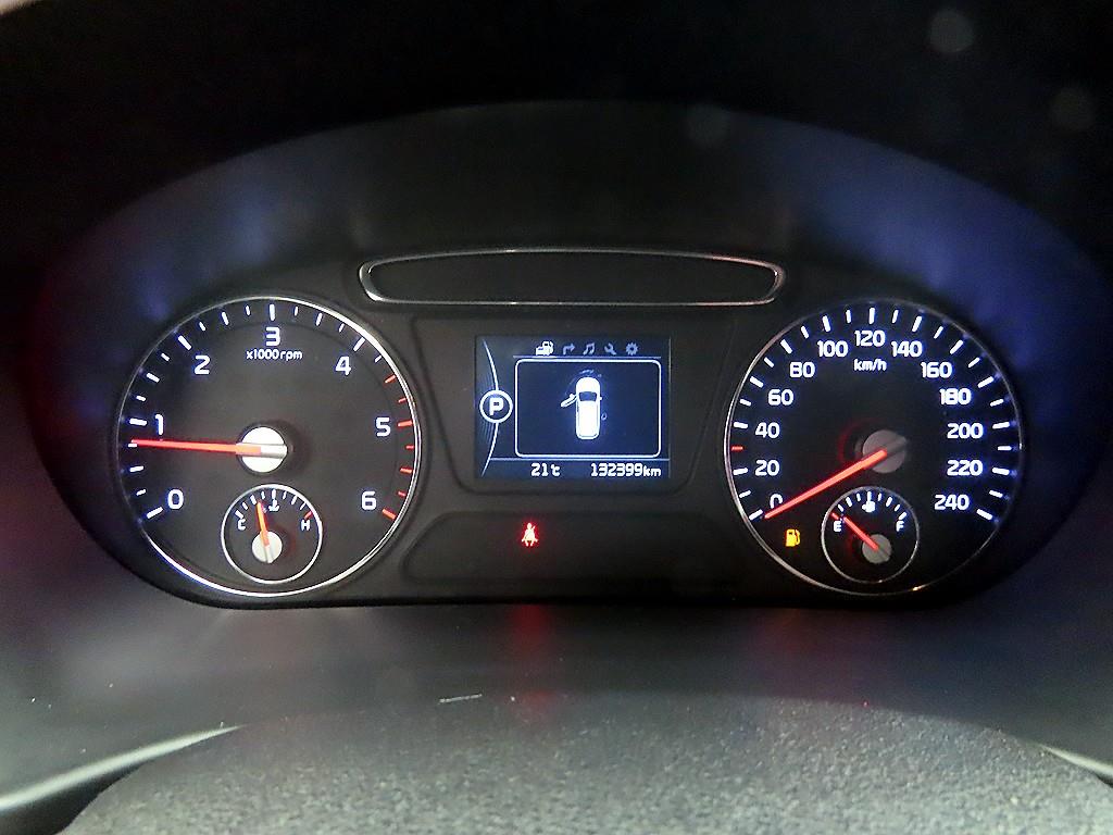 KIA Sorento - Vista 9