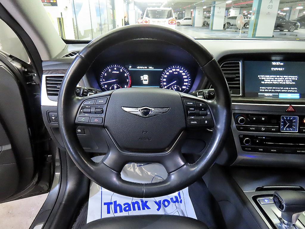 Genesis G80 - Vista 8
