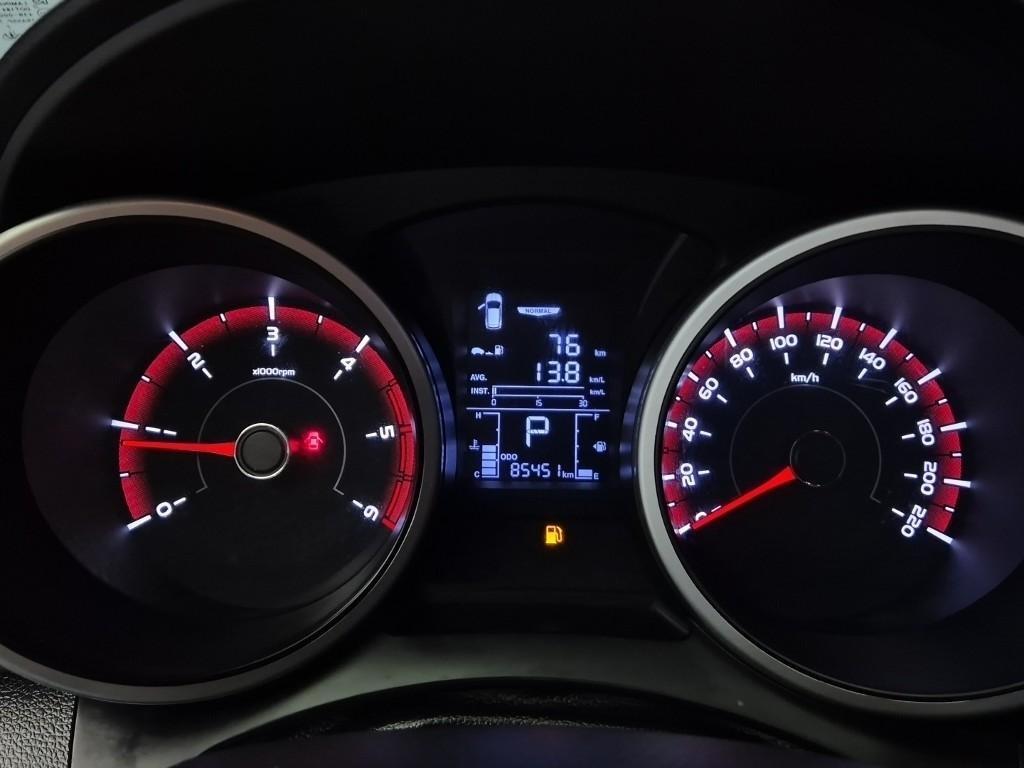 Ssangyong Tivoli - Vista 6