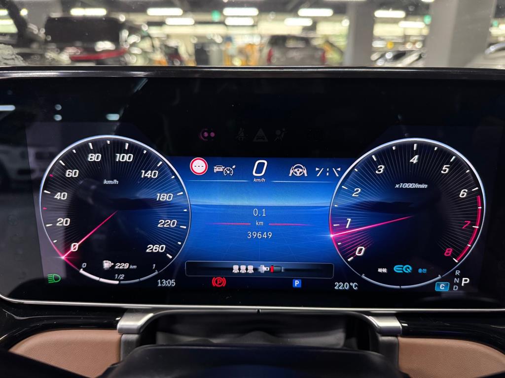 Mercedes Benz S Class - Vista 5