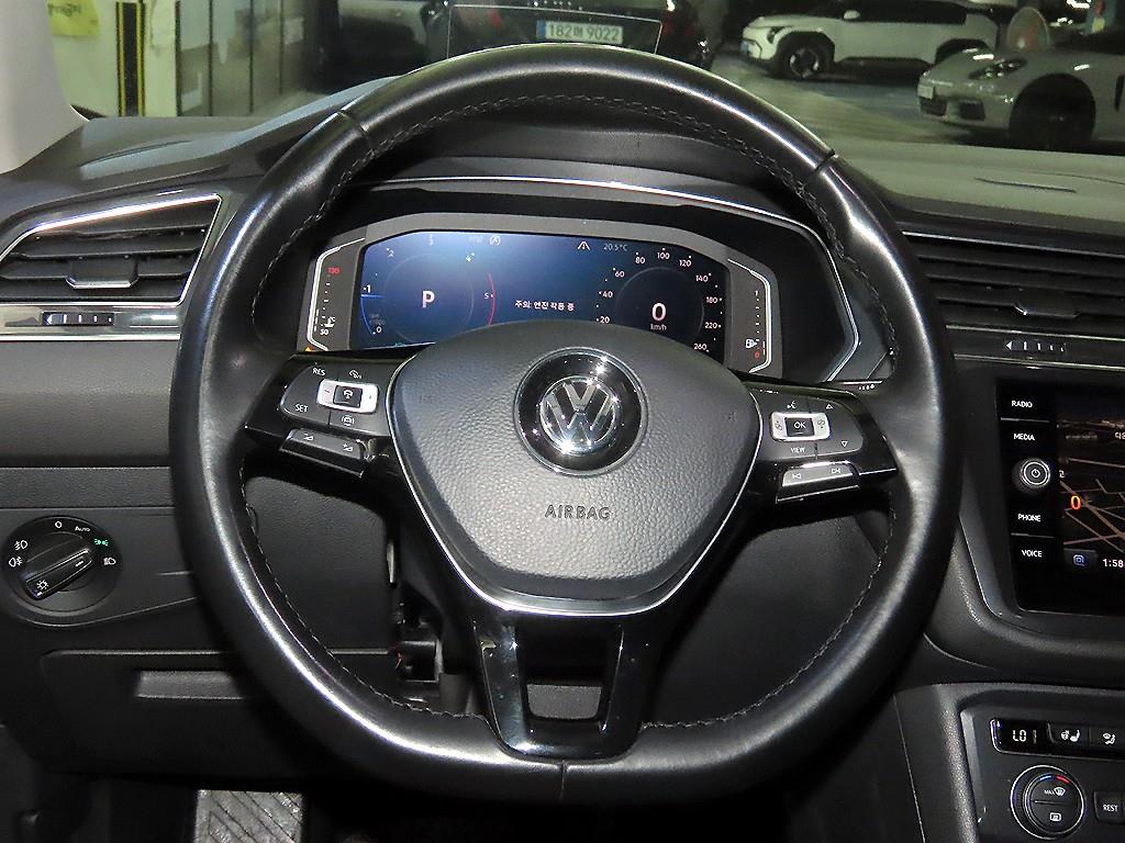 Volkswagen Tiguan - Vista 8