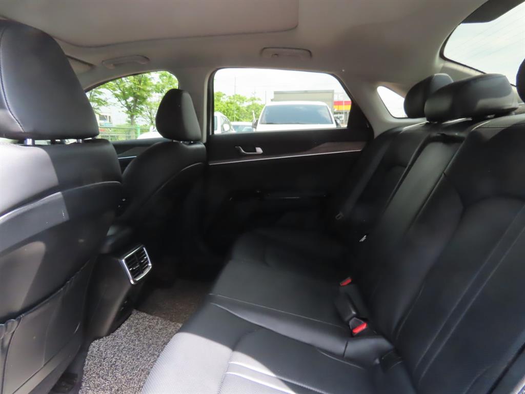KIA K5 - Vista 11