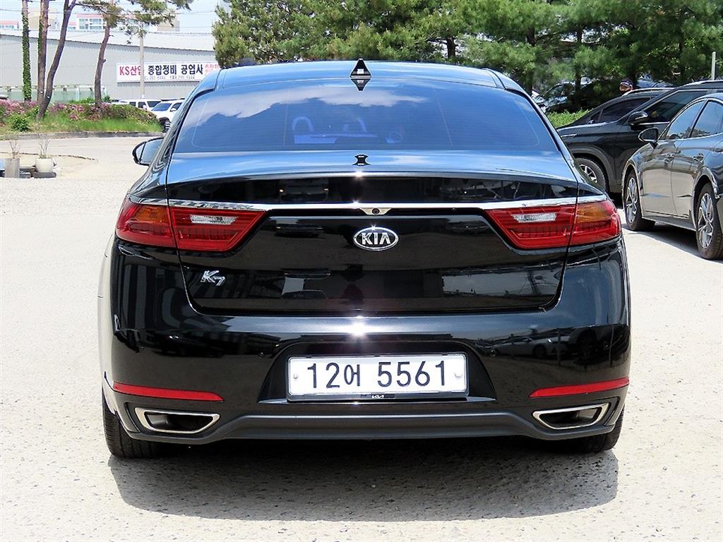KIA K7 - Vista 4