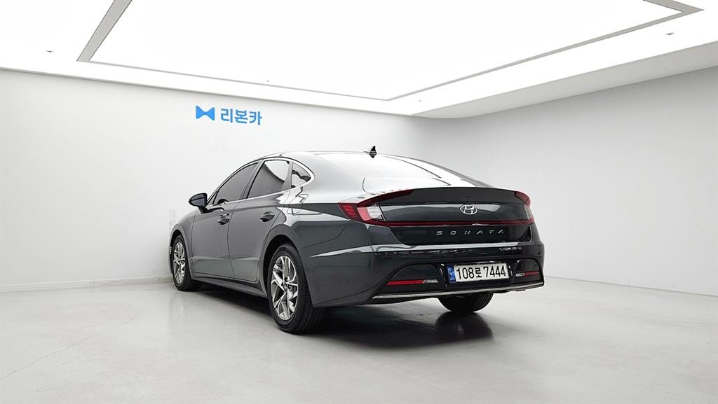 HYUNDAI Sonata - Vista 6
