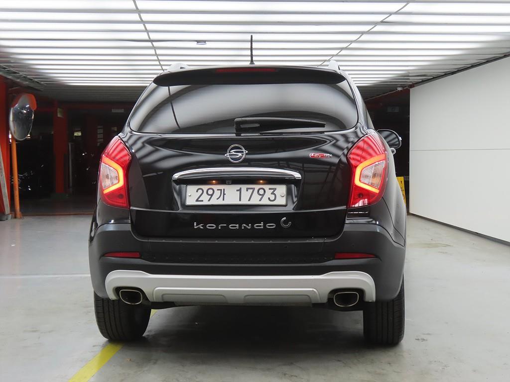 Ssangyong Korando - Vista 3