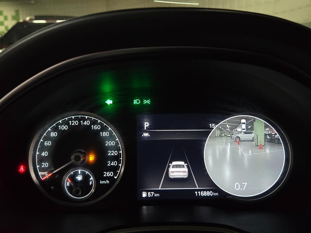 Genesis G80 - Vista 9