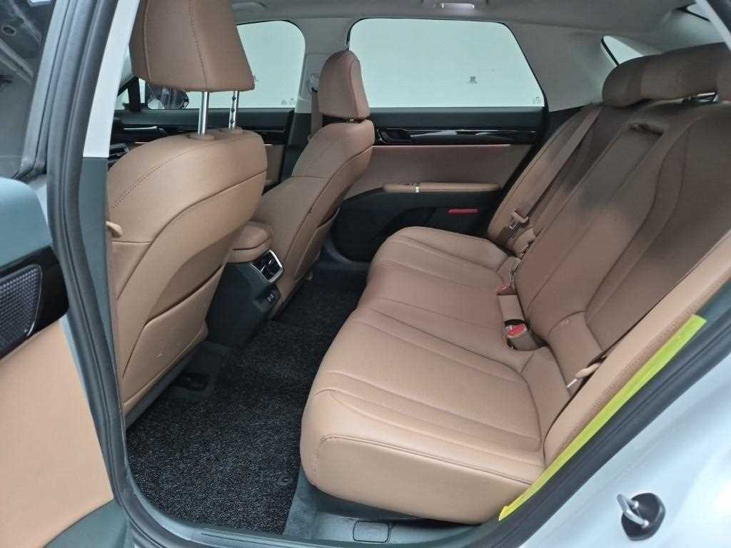HYUNDAI Grandeur - Vista 12