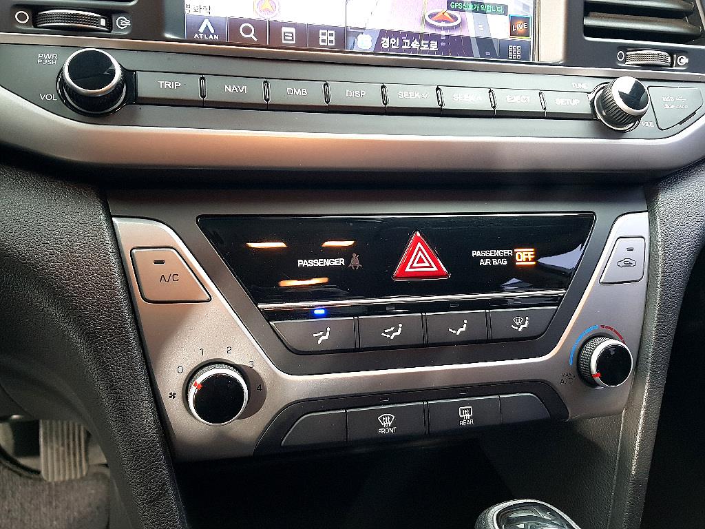 HYUNDAI Avante 2017 Blanco - Importación desde Corea - HF Imports Iquique - Foto 13