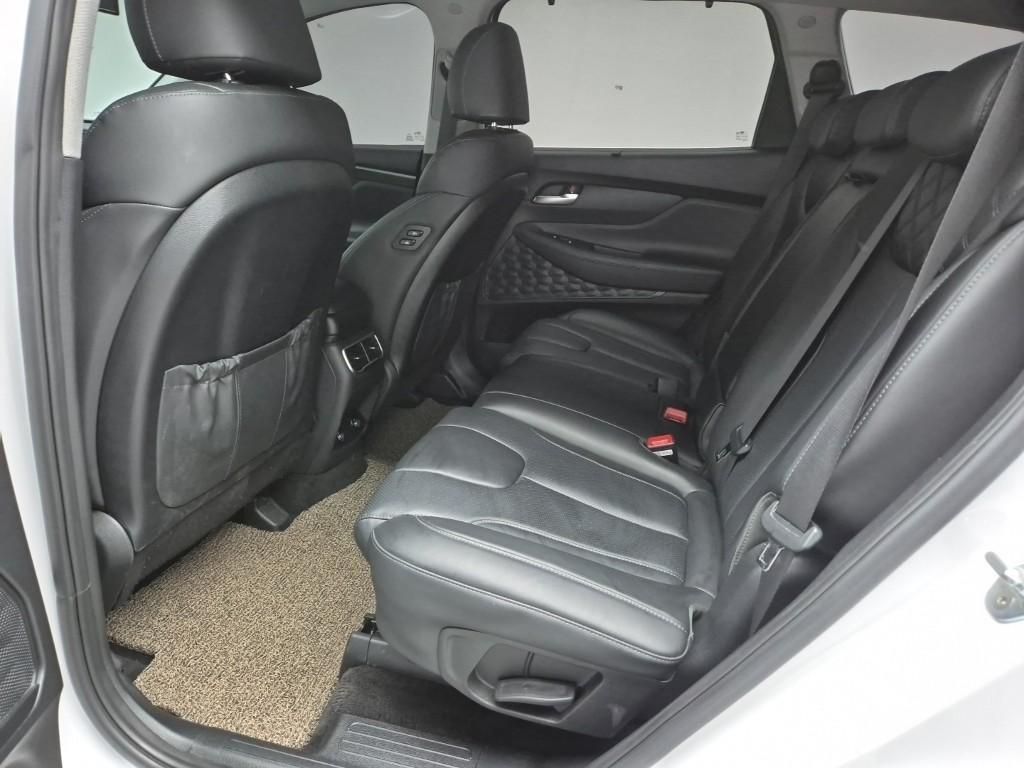 HYUNDAI Santa Fe - Vista 12