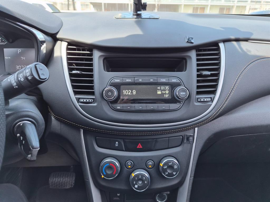 Chevrolet Trax - Vista 9