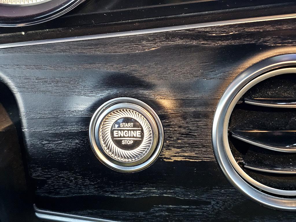 Mercedes Benz E class 2018 Negro - Importación desde Corea - HF Imports Iquique - Foto 14