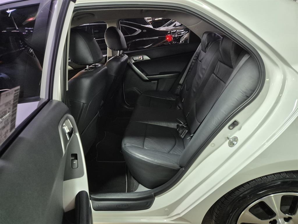 KIA Forte 2013 Blanco - Importación desde Corea - HF Imports Iquique - Foto 16