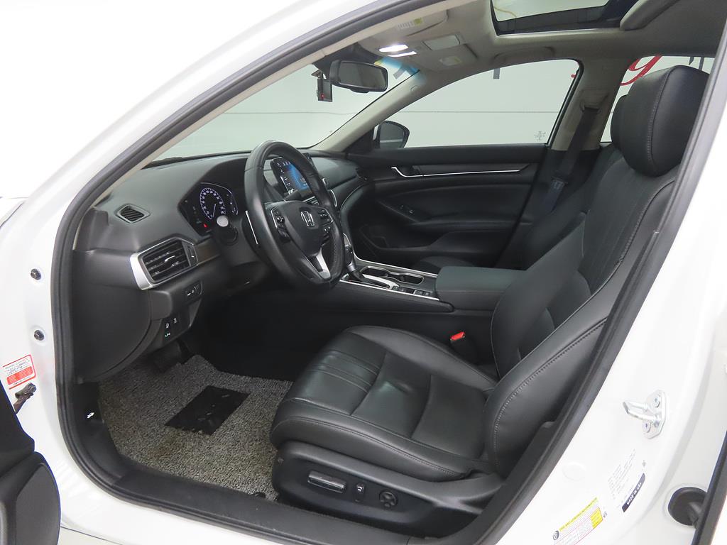 Honda Accord - Vista 5