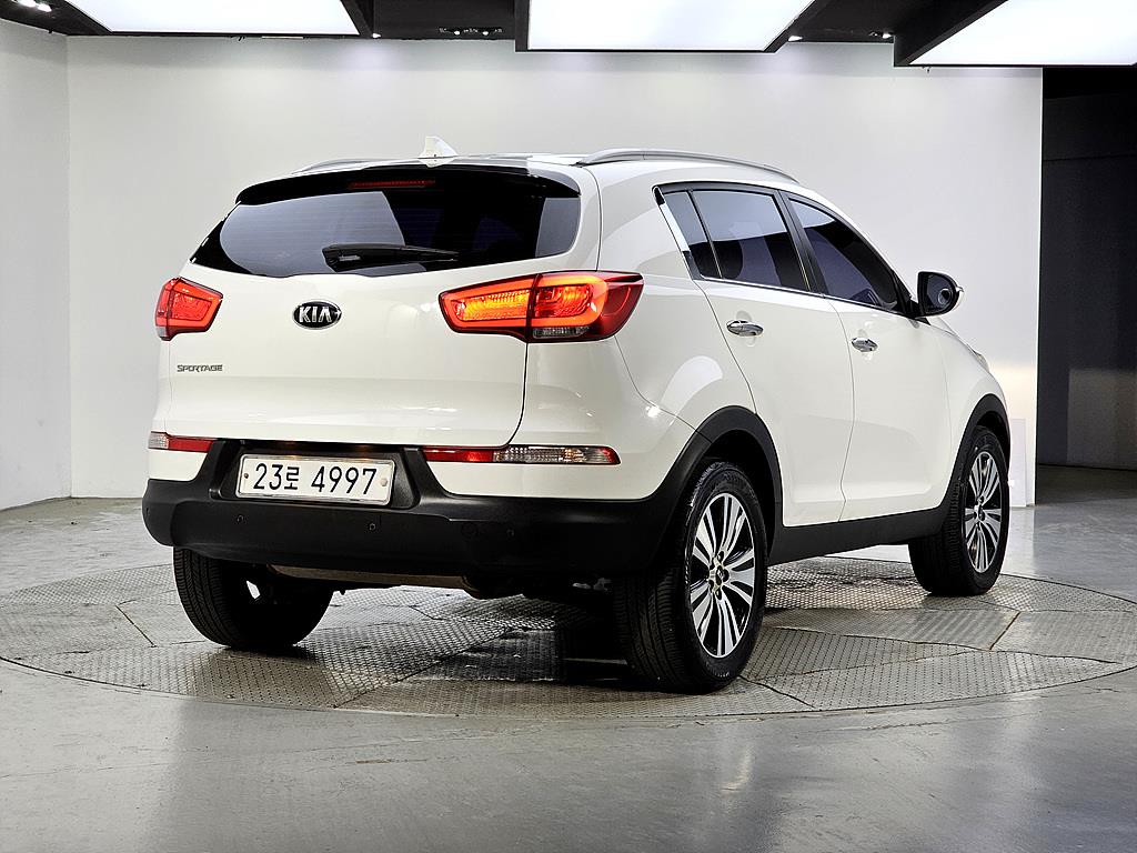 KIA Sportage - Vista 4
