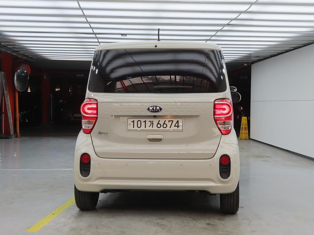 KIA Ray - Vista 3