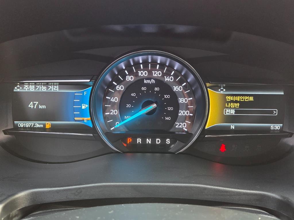 Ford Explorer - Vista 5