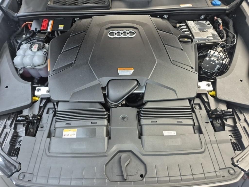 Audi Q8 - Vista 5