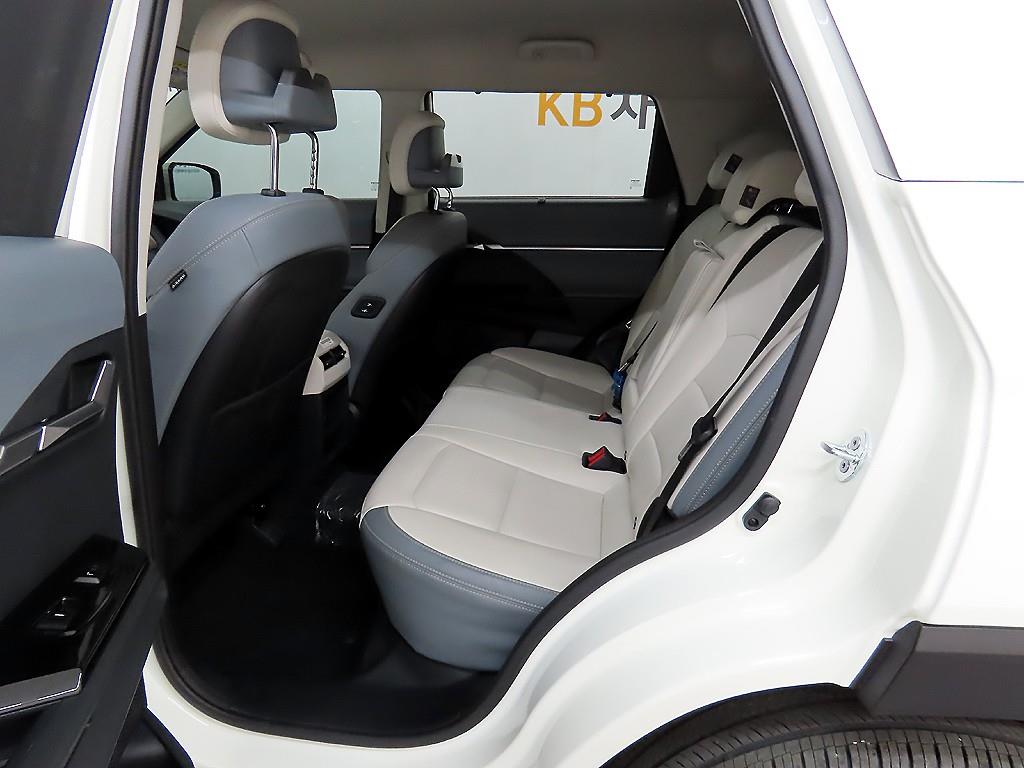 Ssangyong Torres - Vista 6
