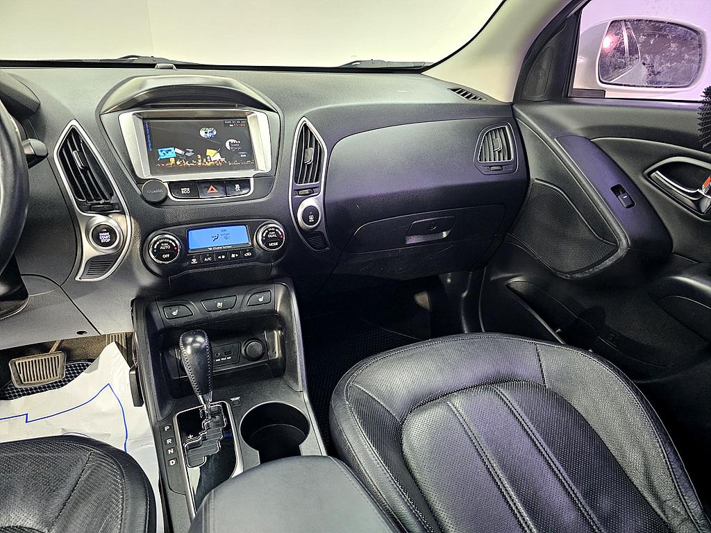 HYUNDAI Tucson - Vista 10