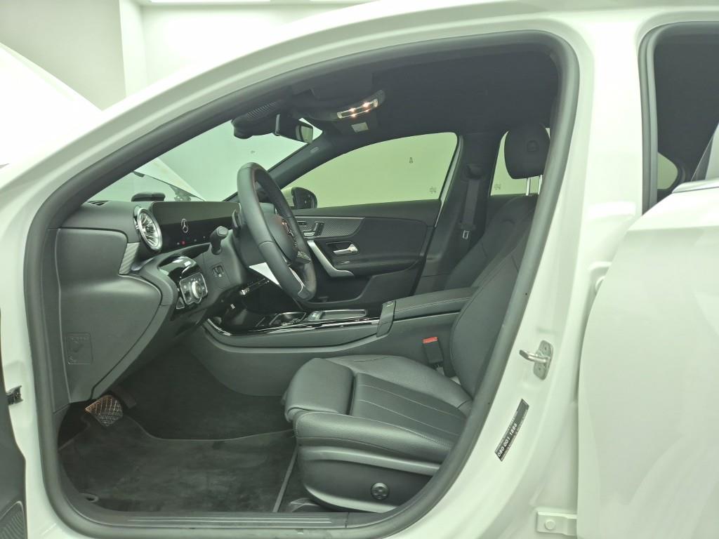 Mercedes Benz A Class - Vista 11