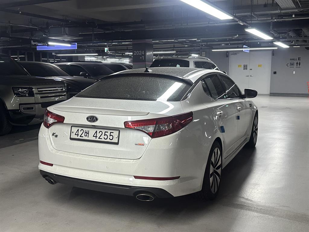 KIA K5 - Vista 3