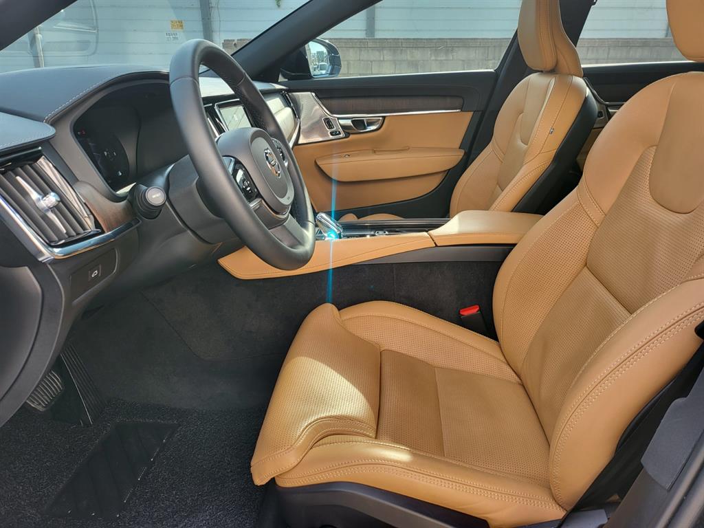 Volvo S90 - Vista 5