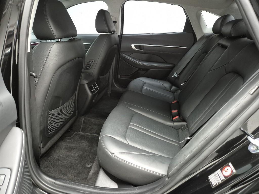 HYUNDAI Sonata - Vista 11