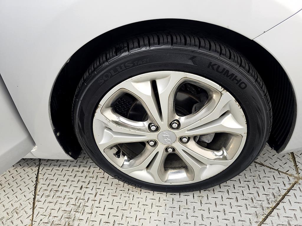 HYUNDAI i30 2014 Plateado - Importación desde Corea - HF Imports Iquique - Foto 20