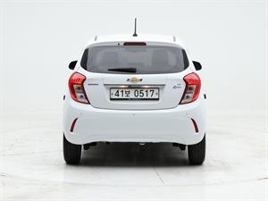 Chevrolet Spark - Vista 10
