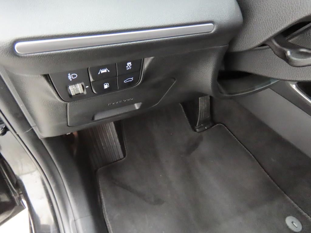 HYUNDAI Grandeur - Vista 10