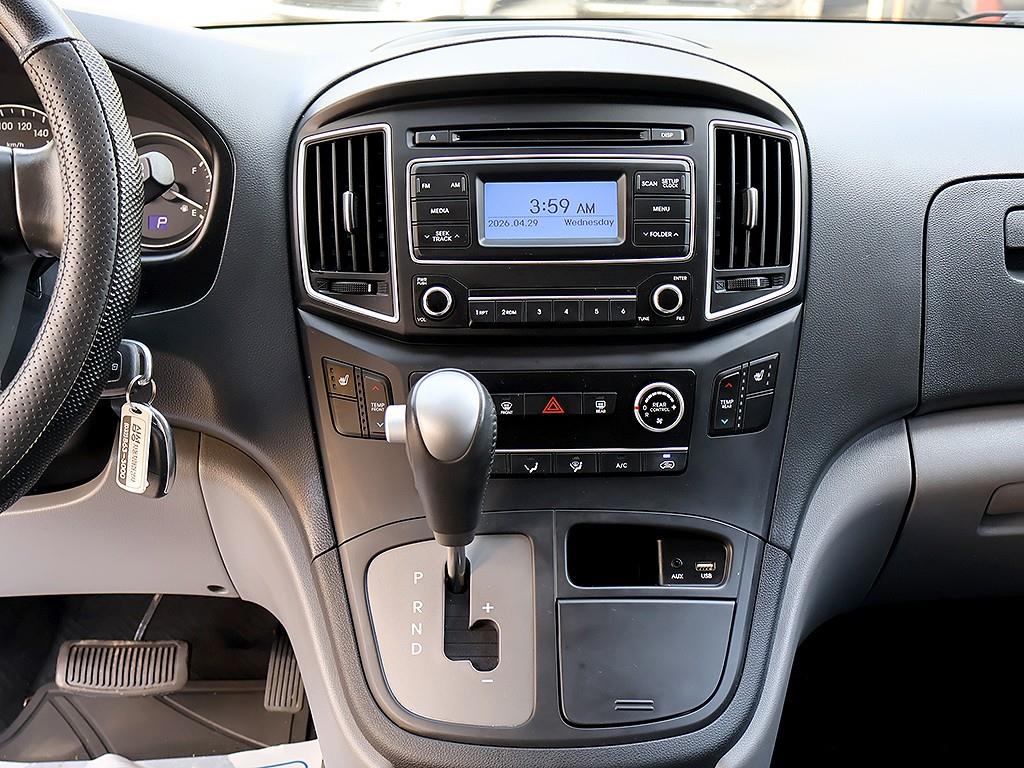 HYUNDAI Starex 2020 Gris - Importación desde Corea - HF Imports Iquique - Foto 9