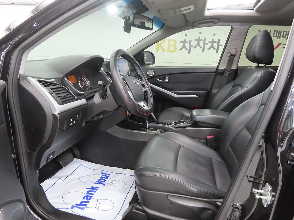 Ssangyong Korando - Vista 5
