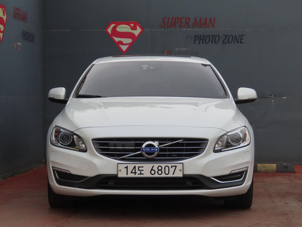 Volvo S60 - Vista 3