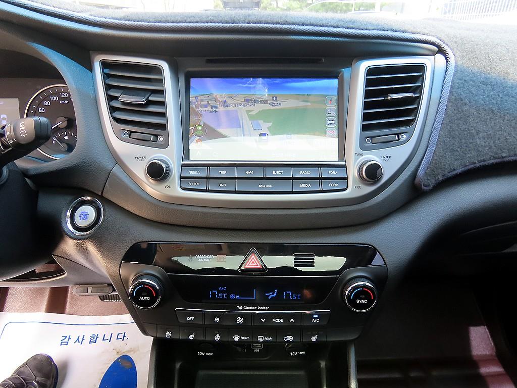 HYUNDAI Tucson 2018 Blanco - Importación desde Corea - HF Imports Iquique - Foto 13